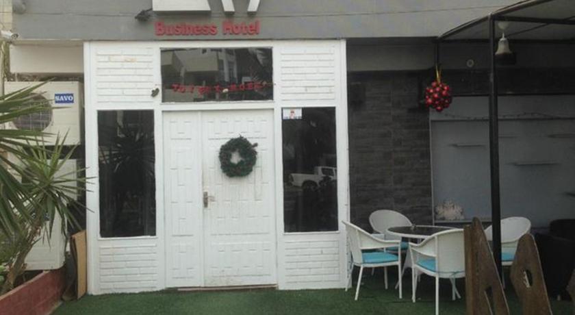 Отель Business Hotel