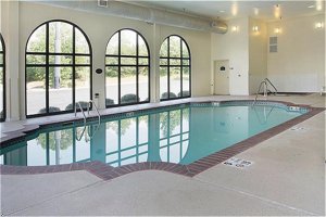 Отель Holiday Inn Express Edgewood I-95