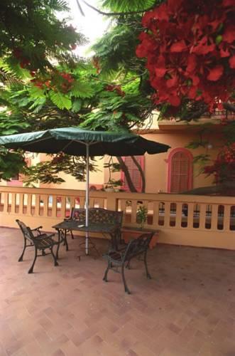 La Maison Rose