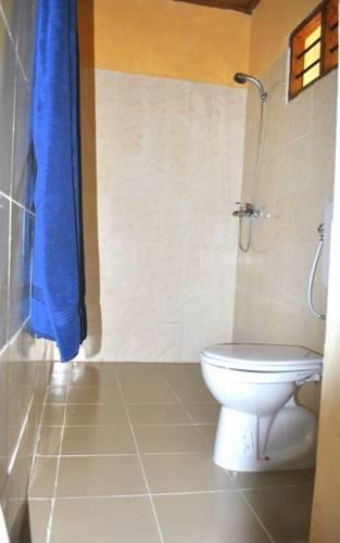 Отель KS Beach Bungalows and Restaurant