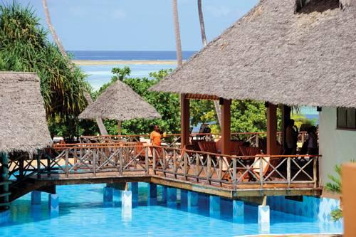 Отель Sandies Neptune Pwani Beach