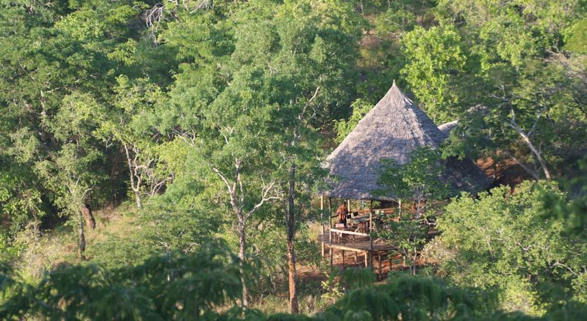 Отель Sable Mountain Lodge