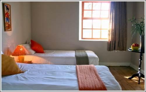 Отель Zoutpan Struishuis Guest Farm