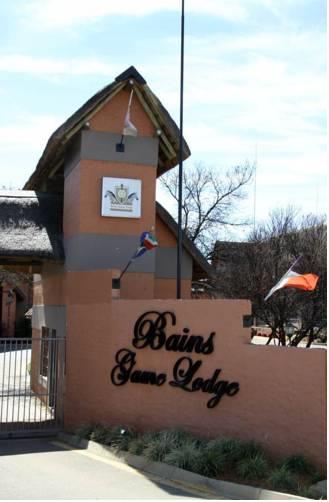 Отель Bains Game Lodge