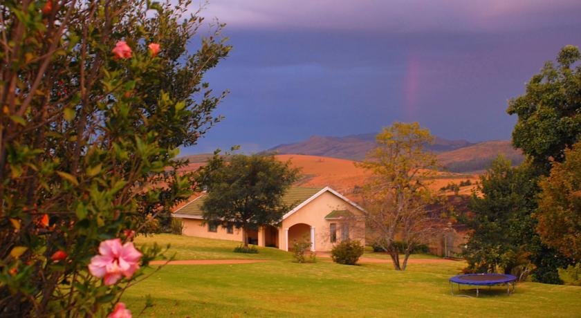 Отель Thaba Tsweni Lodge & Safaris
