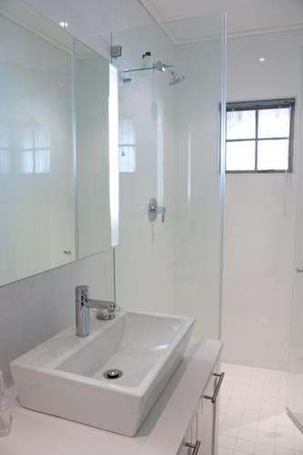 Отель Franschhoek Villas