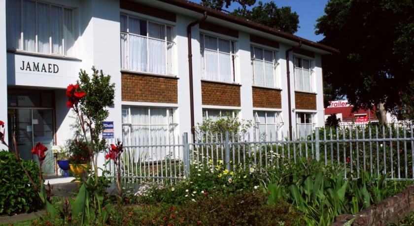 Апартаменты Jamaed Court Holiday Flats