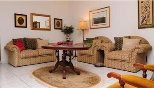 Мини-отель Rivendell Bed and Breakfast