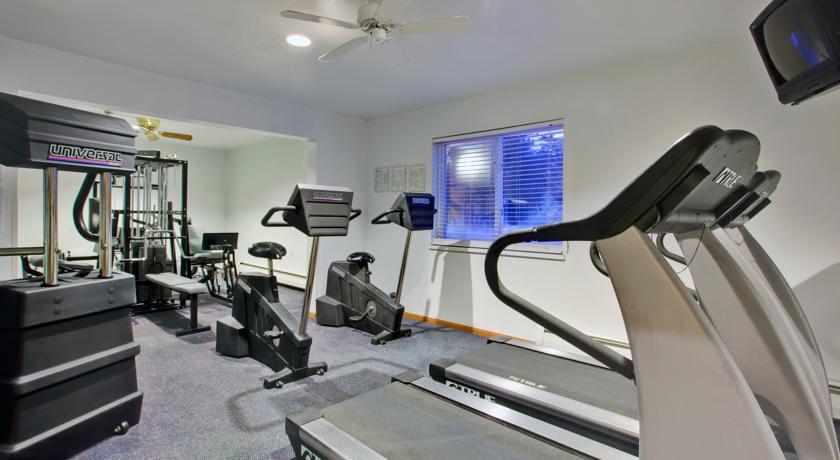 Отель Holiday Inn Express MACKINAW CITY