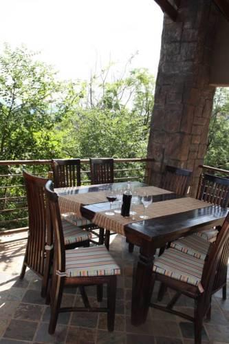 Eagles Nest Estate Guest House