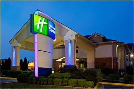 Отель Holiday Inn Express MOREHEAD