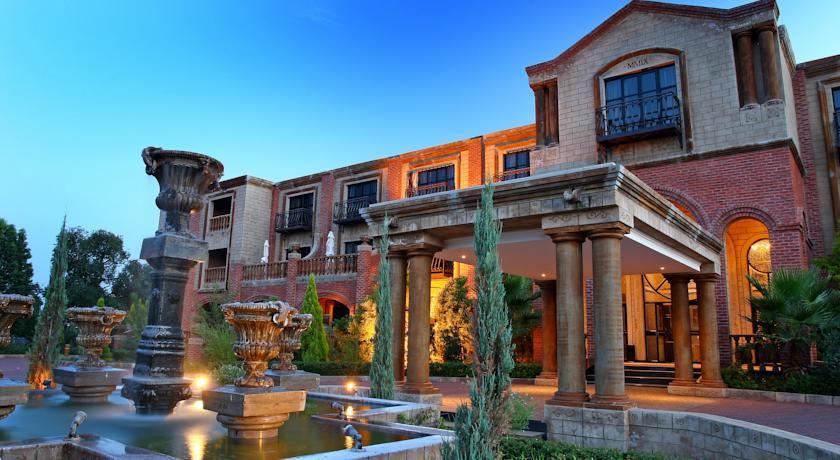Отель Velmore Hotel