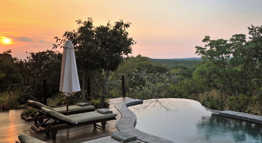 Отель Zwahili Game Lodge