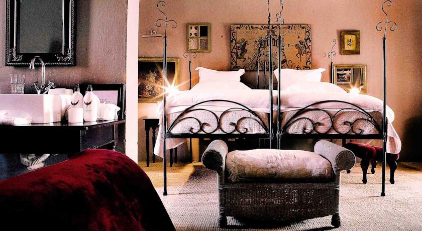 Отель Grand Cafe & Rooms