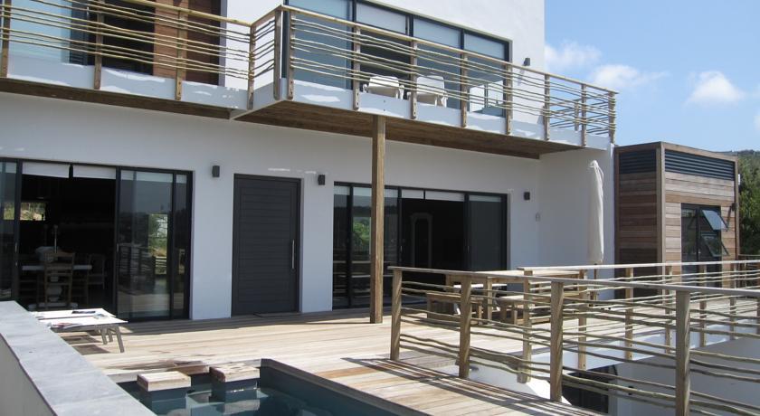 Sandbanks Beach House