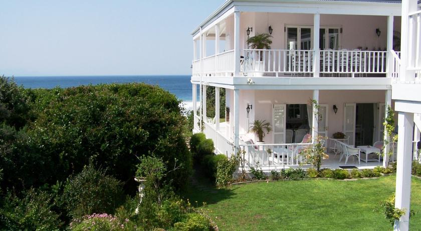 Гостевой дом Southern Cross Beach House
