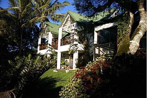 Отель Seasands Lodge & Conference Centre