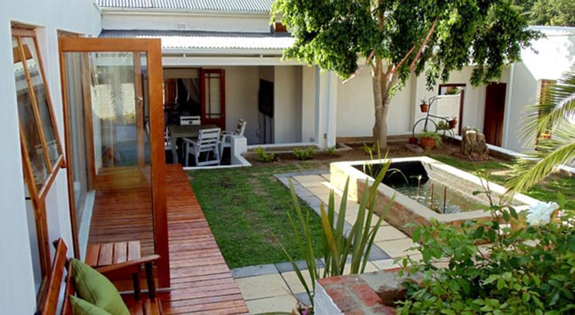 Гостевой дом Flametree Guesthouse