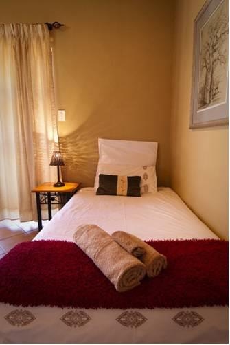 Отель Wildebraam Berry Estate