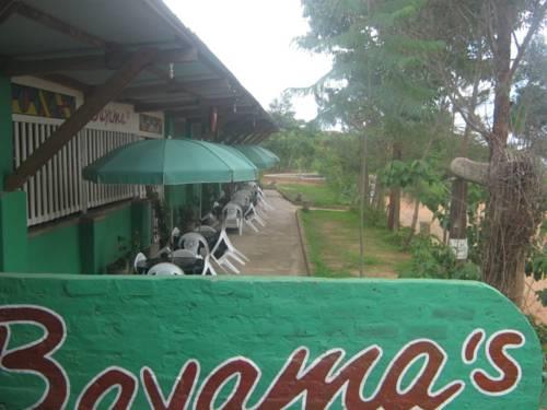Отель Bayama's Lodge