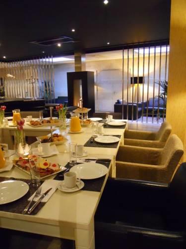 Отель Golden Tulip Weert
