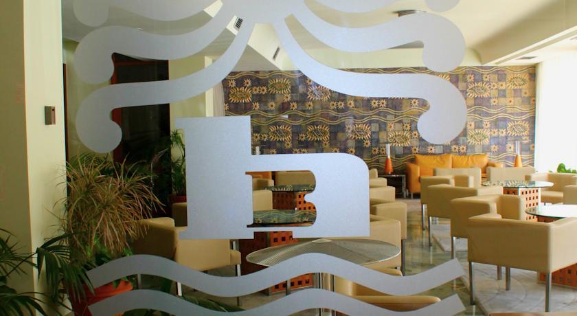 Отель Hotel Barra