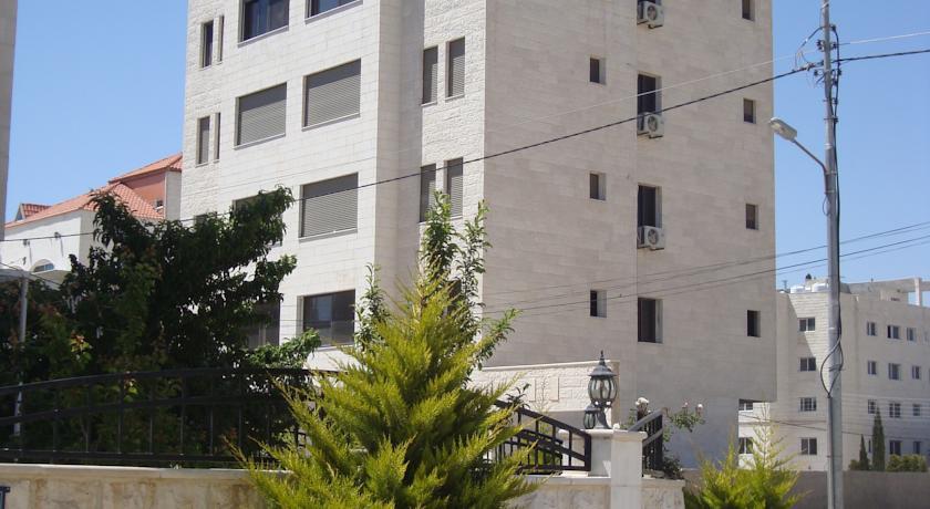 Апартаменты Al Nakheel Furnished Apartments