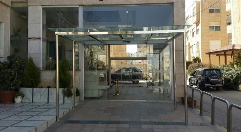 Al Thuraya Hotel