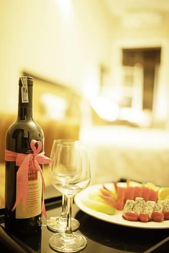 Отель Bella Vita Hotel