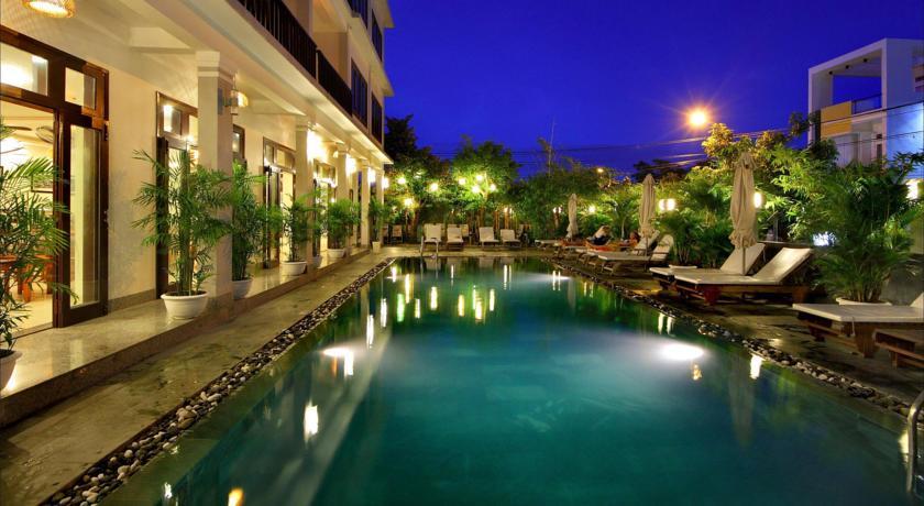 Отель Sunshine Hotel