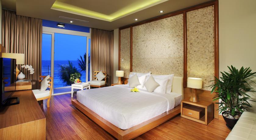The Cliff Resort & Residences