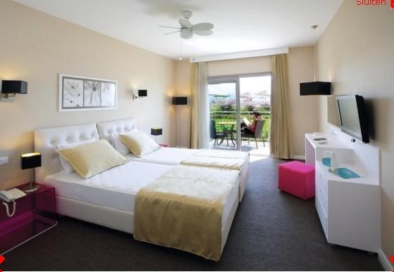 Отель Armonia Holiday Village & Spa