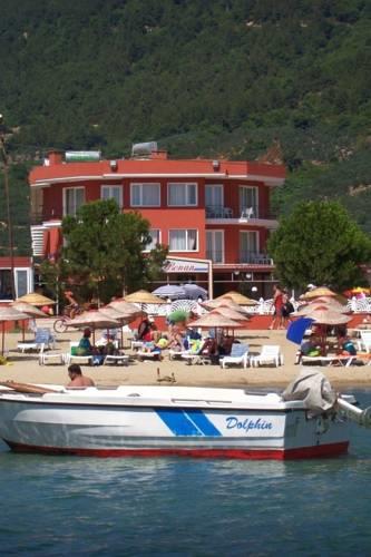 Отель Hotel Benan