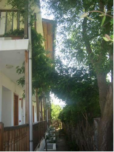 Отель Sehrazat Hotel