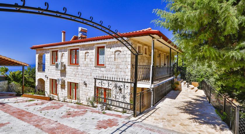 Villa Mina