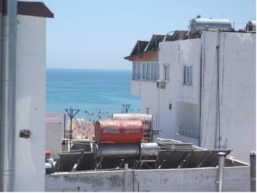 Отель Tolga Motel