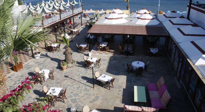 Отель Amfora Hotel