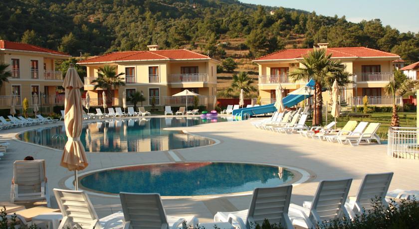 Отель The One Club Hotel