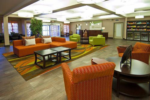 Отель Holiday Inn Hotel & Suites Slidell