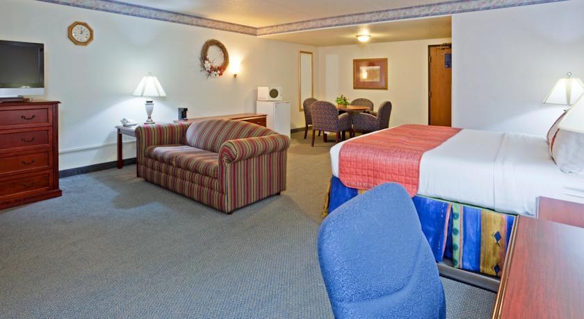 Отель Holiday Inn NEW ULM