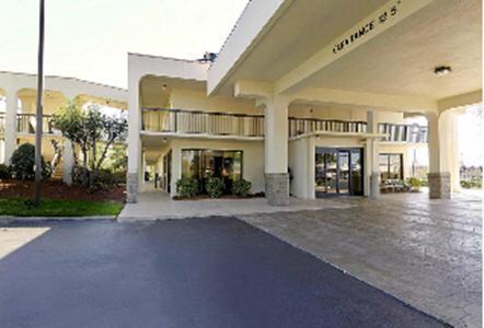 Отель Best Western Pinehurst Inn