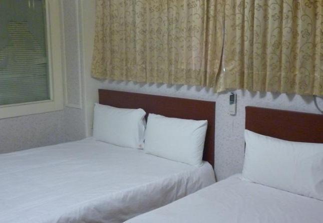 Хостел Fengmao Hotel