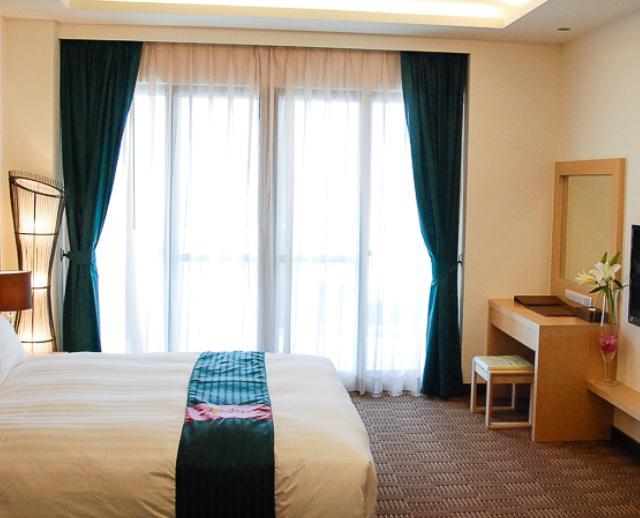 Отель Yoou Shan Grand Hotel