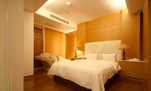 Отель Zaw Jung business hotel