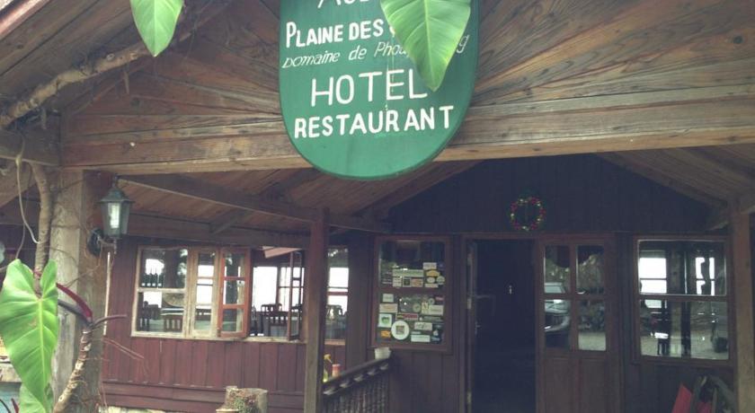 Auberge de la Plaine des Jarres (Phouphadeng Hotel)