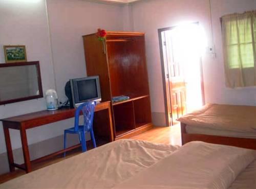 Dok Khoune Hotel