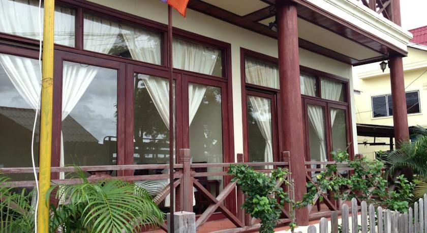 Гостевой дом Ratana Riverside Guesthouse