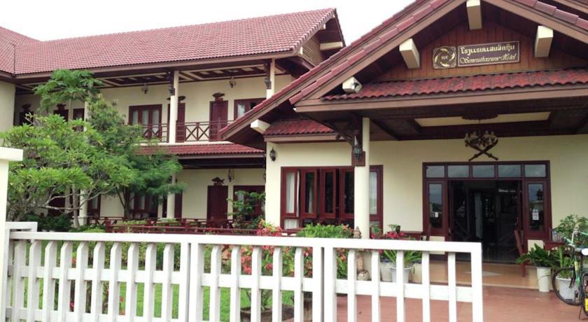 Отель Senesothxuen Hotel
