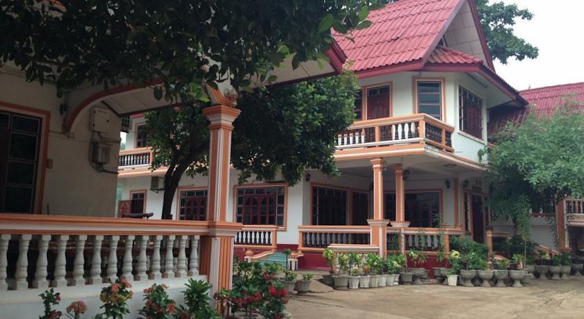 Отель Souksan Hotel