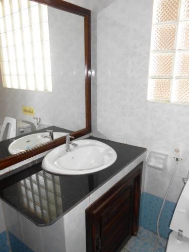 Отель Somchit Chaleunxay Hotel